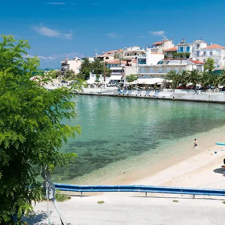 Konstantinou Deluxe Lägenhet