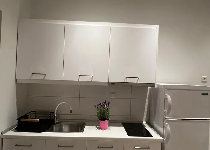 Konstantinou Deluxe Apartment Skála Marión