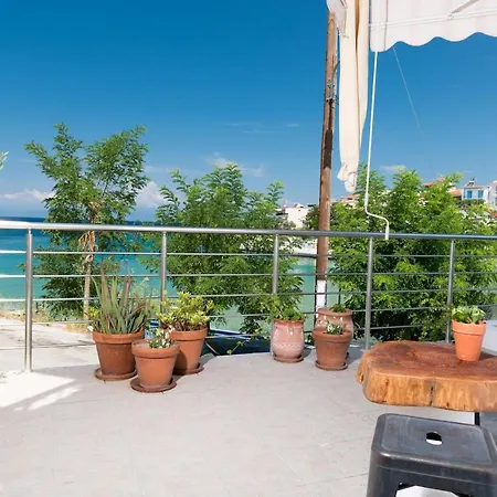 Apartment Konstantinou Deluxe *